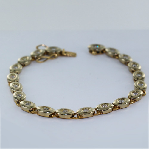 Bracelet or jaune et diamants