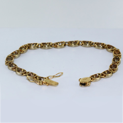 Bracelet or jaune et diamants