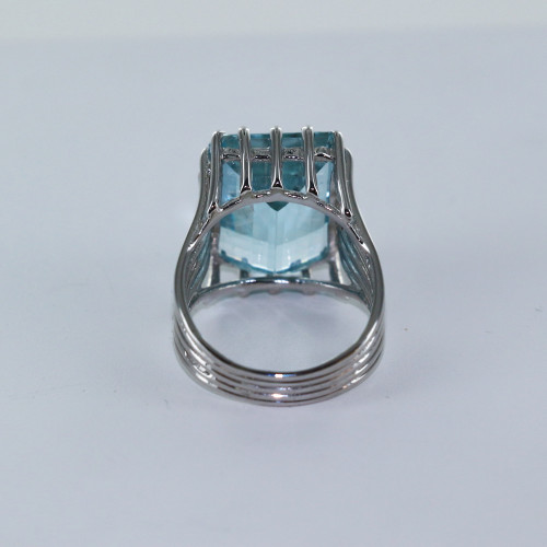 Bague aigue-marine